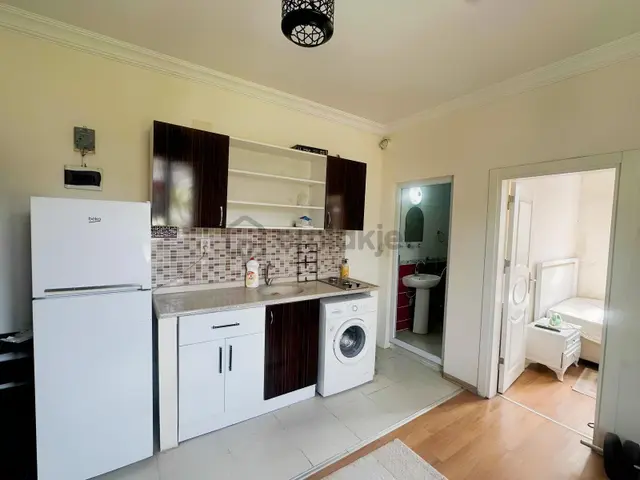 Remax Yeni Gayrimenkul´den Kiralık 1+1 Eşyalı Daire 4