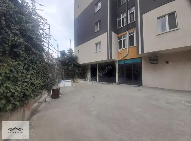 Cumhuriyet Mahallesi'nde 100m² Kiralık Dükkan