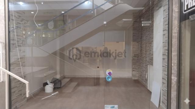 Altın Emlak'tan Soydan İş Merkezinde Satılık Dükkan 5