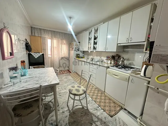 Kuşcağız Göbek'te Cadde Üzeri 5+1 Açık Teraslı Güney Cephe! 2