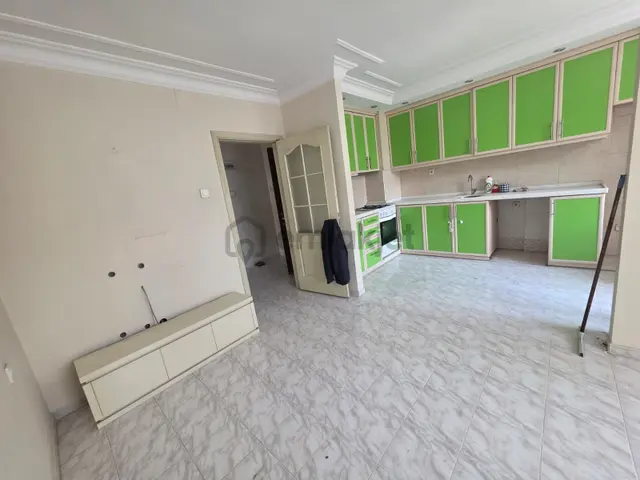 İz'den Baraj Yolu Yürüme Mesafesinde Emsalsiz 5+1 Xl Oturum Fırsatı 5