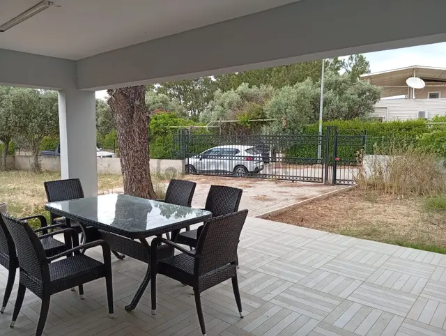 Aydın Didim Akbük'te Günlük Kiralık Akbük Merkezde Denize Sıfır Bahçeli Müstakil Ev 3