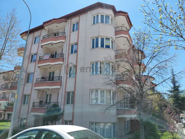 Tezcan Emlak Satılık Afjetli Ve Doğalgazlı Zafer Sit 3+1 Daire