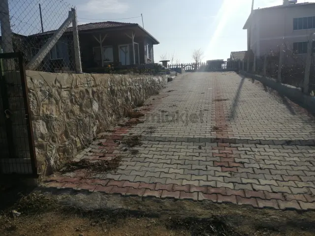 Çorum Bahçelievler'de 1000m² Seyirlik Devin Sitede Hobi Bahçesi 2