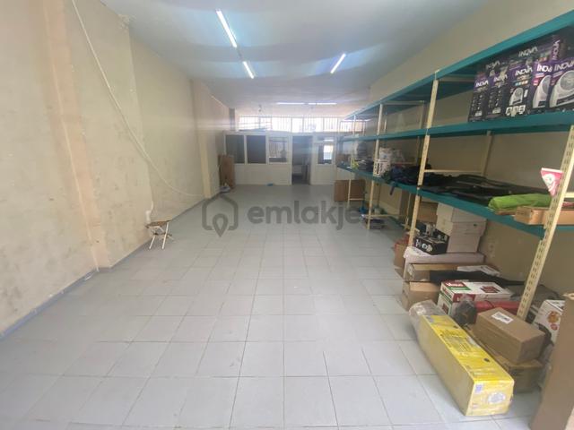 Yunus Emre Caddesine 1.paralelde 120m2 Düz Giriş Dükkan 4