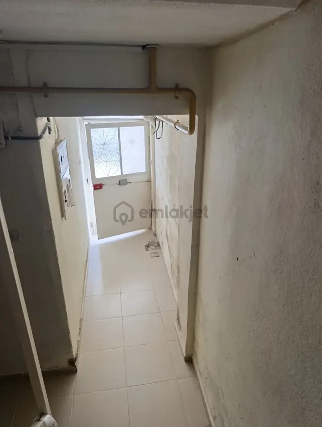 Bornova İnönü Mah. Satılık 3+1 Daire 4
