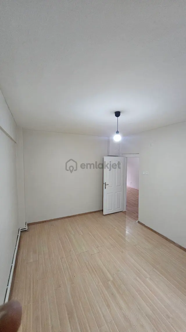 Ataşehir Yenisahra'da Kiralik 3+1 Net 90 M2 Daire 5