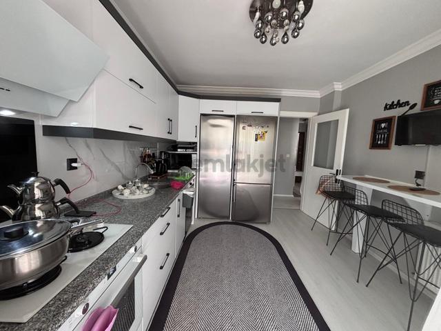 Aliağa Devlet Hastanesi Yakını Eşyalı Satılık Daire 4