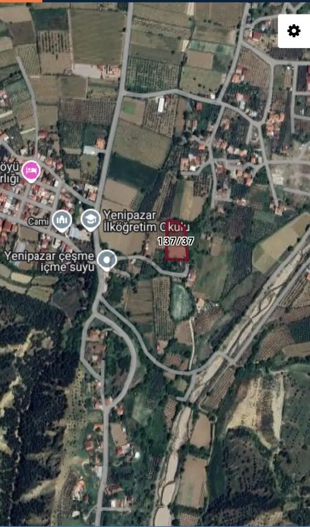 Manisa Salihli Yenipazarda Kaçırılmayacak Yatırımlık Arsa Manisa Salihli Yenipazarda Kaçırılmayacak Yatırımlık Arsa