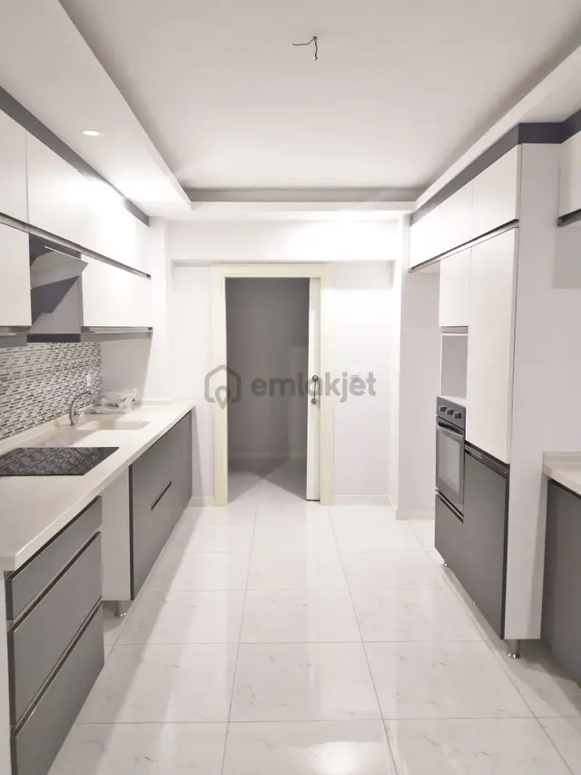 Gamze'den Göksu'da 4+1^prestijli Site'de^ferah&kullanışlı Daire! 5