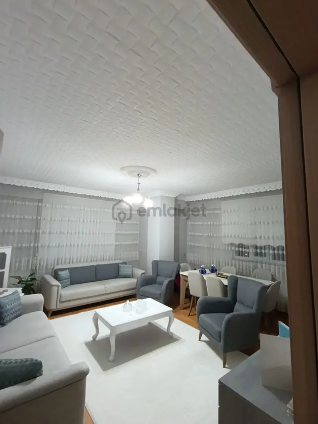 İlhanlar Hamamı Yanı Aslanlar Sitesinde Satılık 3+1 Daire 1