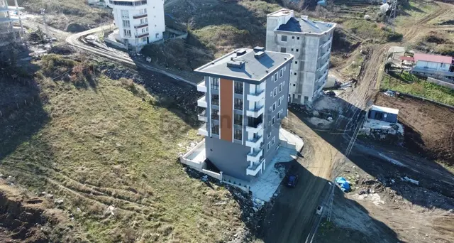 Remax Beycan Dan Atakum Körfez Yerden Isıtmalı Satılık 1+1 Daire 2