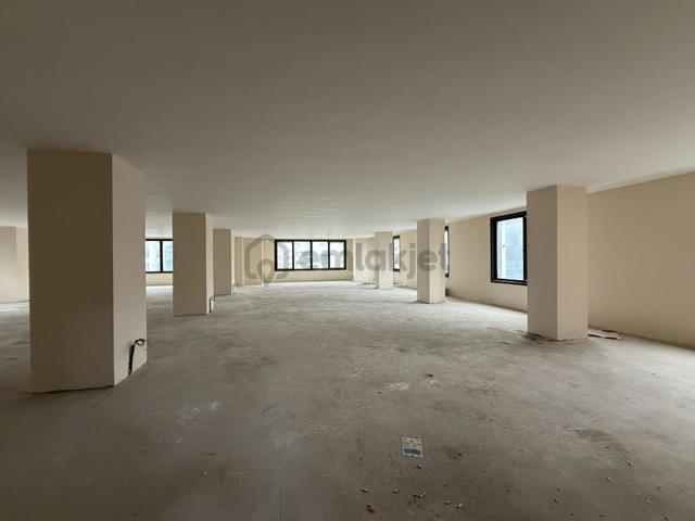 Maltepe Atatürk Cd Üzeri Prestijli Plaza Katı 300 M2 ! Maltepe Atatürk Cd Üzeri Prestijli Plaza Katı 300 M2 !