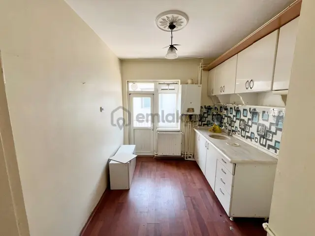 Es As Emlak'tan Mareşal Çakmak Mh Masrafsız B.sız 3+1 Kiralık Daire 2