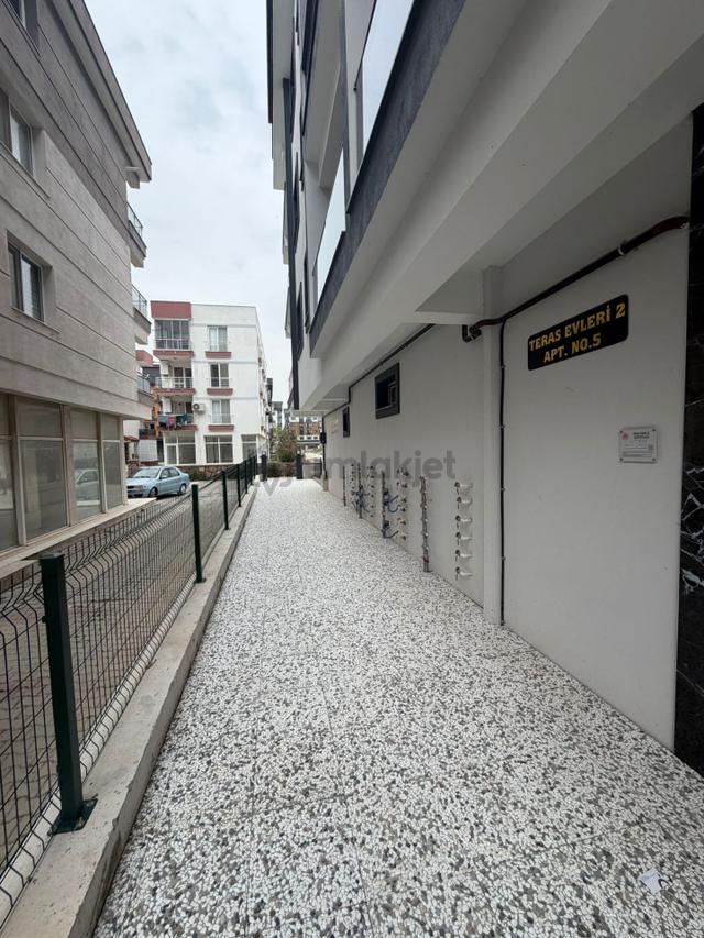 Yerden Isıtmalı Lüx 1+1 Ara Kat Merkezi Konum Önü Açık 5