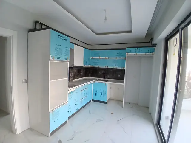 Akçay Emlak'tan Akşehir Park Hayat Hastahanesi Civarı Ara Kat Satılık Sıfır 2+1 Daire 3