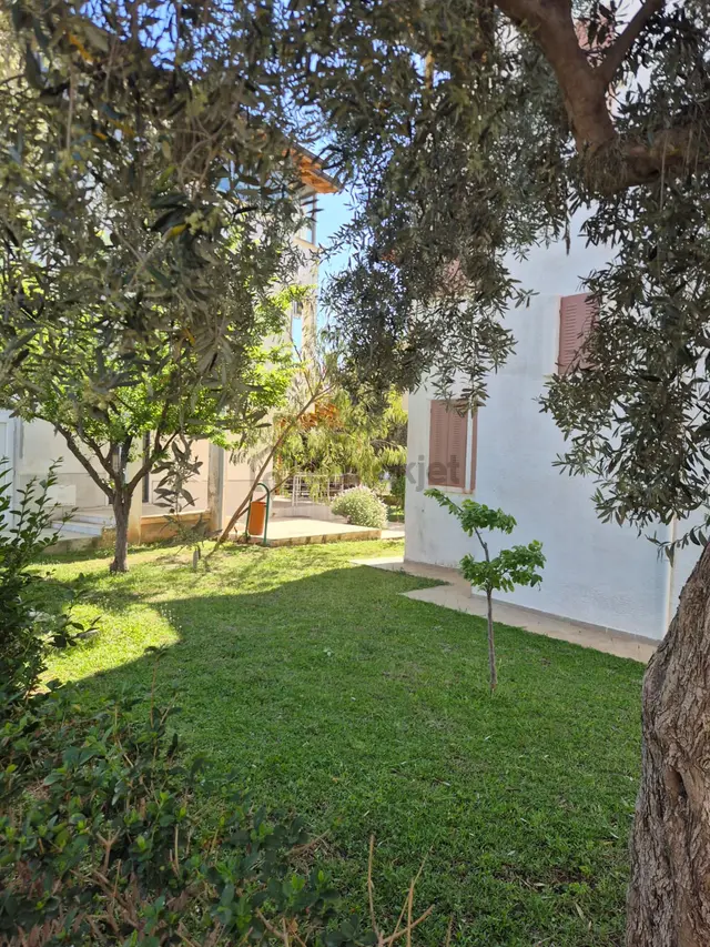 Denize 100m, Akbük'te Satılık 3+1 Müstakil Villa (eşyasız) 3