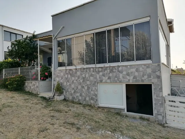 Mudanya Mesudiye’de Geniş Bahçe Keyfi Yaşatan 2+1 Ev! 4
