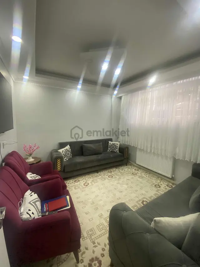 Ferah Ve Uygun Fiyatlı 2+1 Bodrum Kat Daire