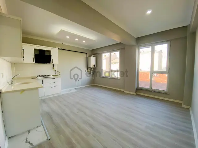 Oscar'dan Eğitimciler Caddesi Yakını Yüksek Kiracılı Dubleks 2+1 1