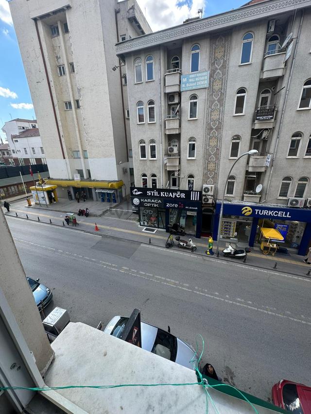 Ptt Karşısı Ana Cadde Üzeri Satılık Ofis 2