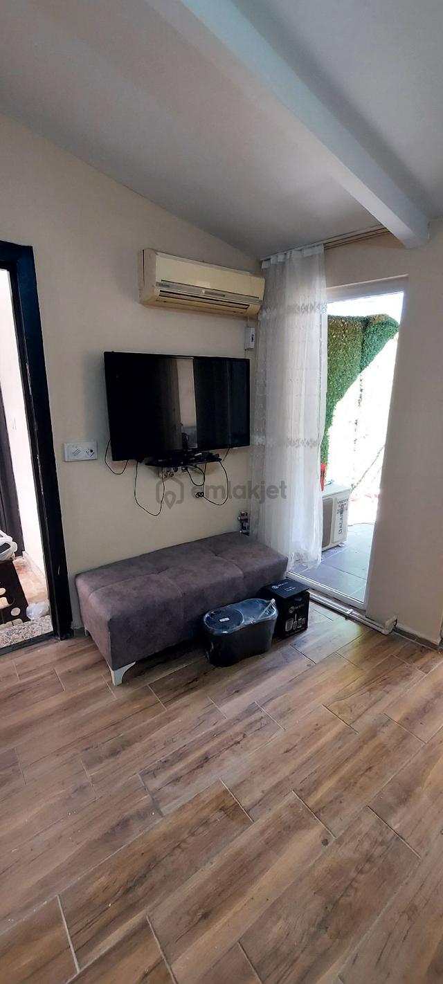 Çınara Hastaneye Bayramyerine 5 Dak Sırakapılarda 1+1 Esyali Balkonlu Apart Klımalı 5