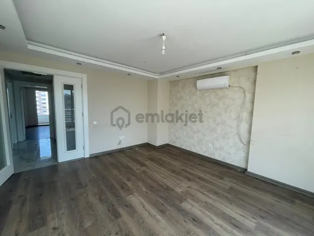 Karınca'dan Akdeniz Mh'de Bağımsız Mutfaklı Ankastreli 2+1 2
