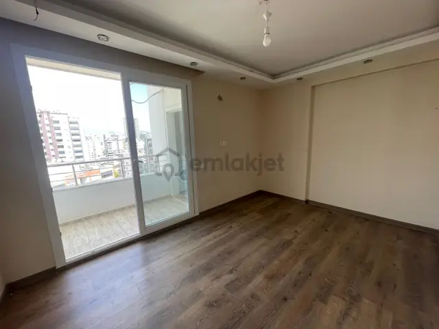 Karınca'dan Akdeniz Mh'de Bağımsız Mutfaklı Ankastreli 2+1 4
