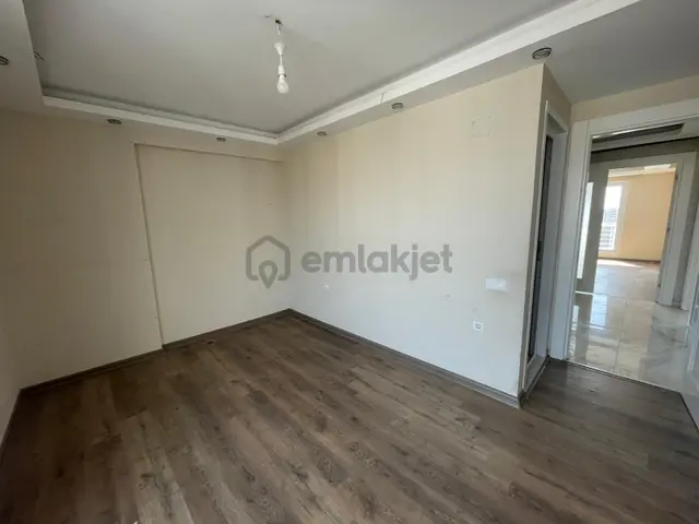Karınca'dan Akdeniz Mh'de Bağımsız Mutfaklı Ankastreli 2+1 5