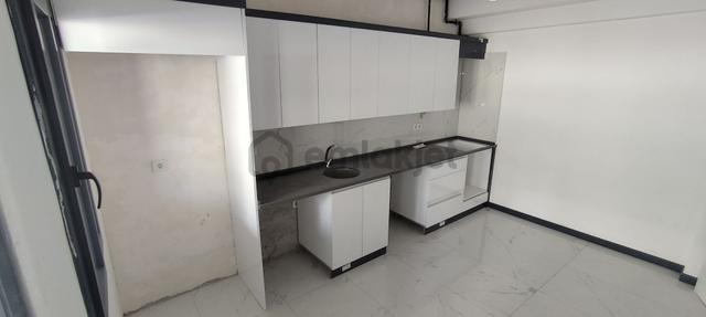 İlbadı Mahallesinde 2+1/95 M2 Tv Üniteli Çift Balkonlu Yerden Isıtmalı Harika Daire 3.150.000 Tl ! 5