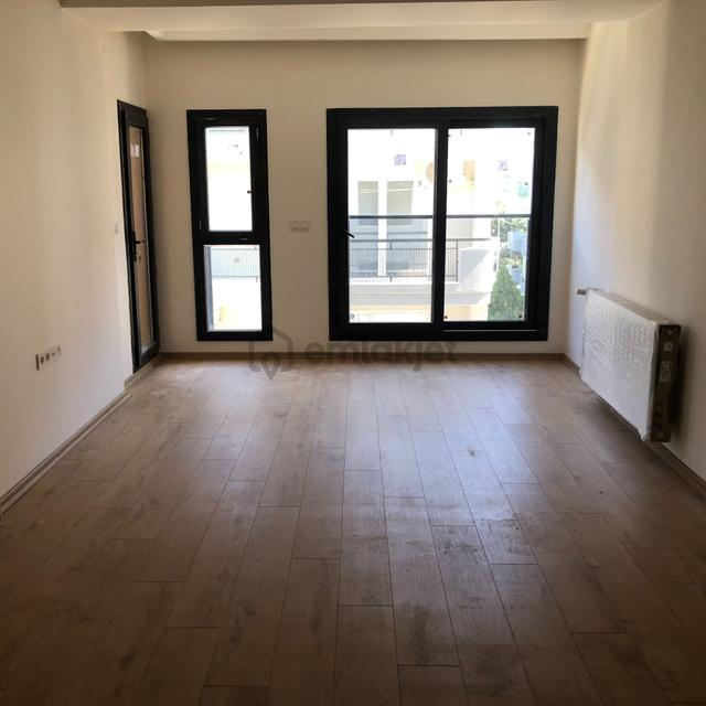 Karşıyaka Yalı Mahallesinde Satılık 2+1 Lüx Daire