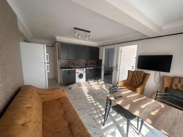 Akev Gayrimenkul'den Osm Yanı Merkezi Konum Eşyalı Kiralık Daire 1