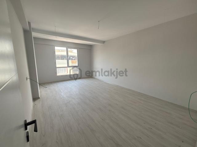 Akhisar Atatürk Mahallesi Birlik Cami Yakını 4+1 Dubleks Daire 5