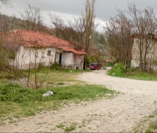 Yenikent Yenikayı'da Satılık Hane Ve Arsası 4