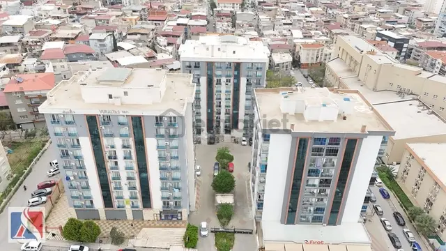 Site İçi Arakat 1+1 Asansörlü Otoparklı Uygun Daire