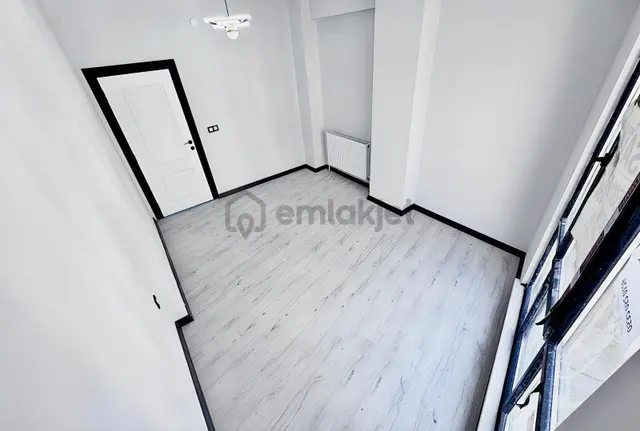 Metin Yapı'dan Merkezi Konumda Kiralık 1+1 Daire 3