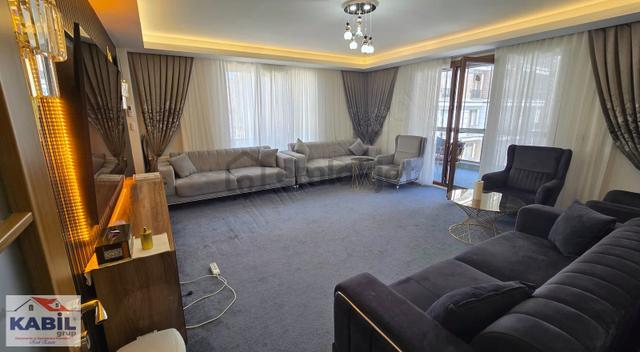 Beylikdüzü Adnan Kahveci 3+1 Site İçi Arakat, Açık Yüzme Havuzlu 4