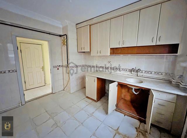Afyon Üçok Emlaktan İstiklal Mah Satılık 3+1 Bakımlı Daire 5
