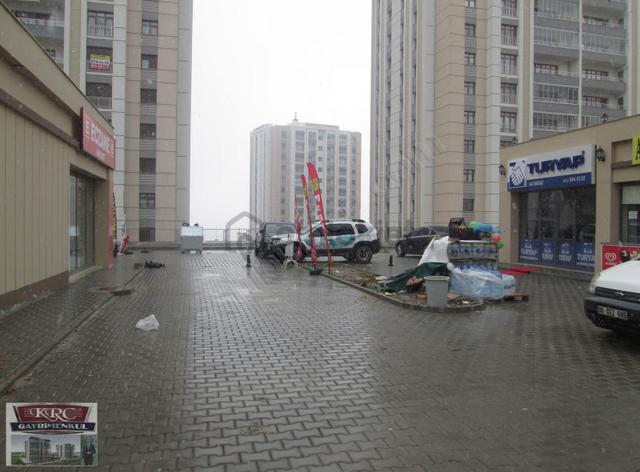 Krc Den Merkezi Konumda Depolu Lokasyonu Çok İyi Satılık Dükkan 5