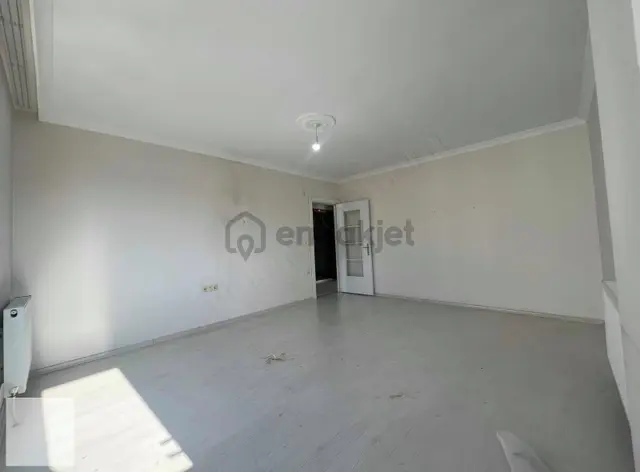 Satılık 3+1 Daire Cumartesi Pazarın Yanı 5