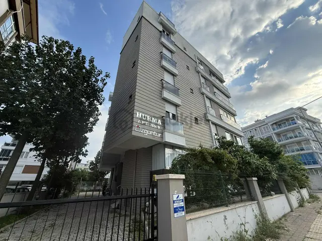 Antalya Konyaaltı Hurma Mahallesinde 2+1 Eşyalı Satılık Daire 1