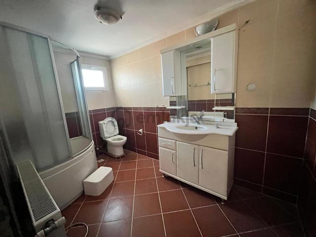 Danışment Yakını Yunus Emre Cad. Üzerinde Asansörlü Site İçi 3+1 2