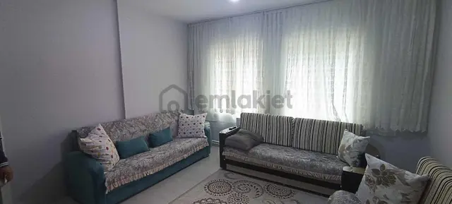 Gümüş Emlak'tan İstiklal Mahallesinde Satılık 2+1 Daire 3