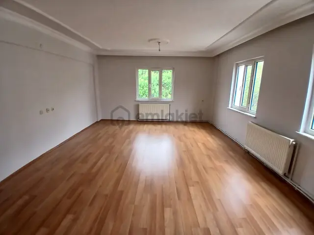 Ender Uysal Gayrimenkulden Yunusemre De Kiralık 3+1 Daire.. 3