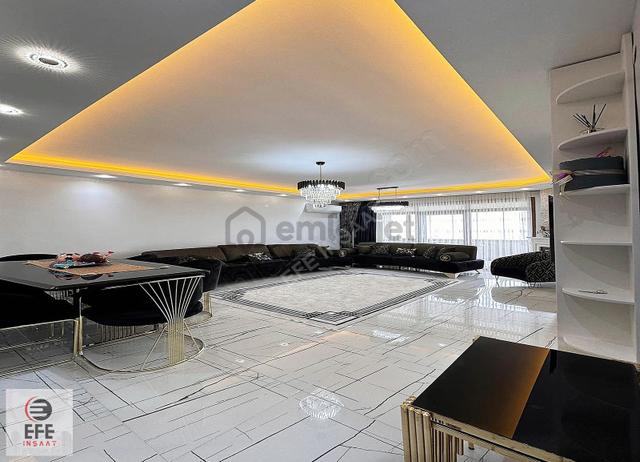 Beylikdüzü Site İçinde Deniz Manzaralı Müstakil Villa 5