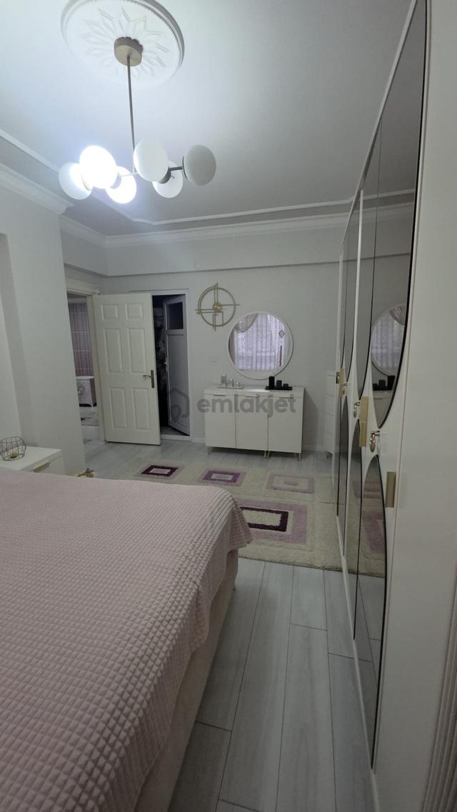 Kaçmaz'dan Medya Mahallesinde 3+1 Ara Kat İçi Full Yapılı Daire 2
