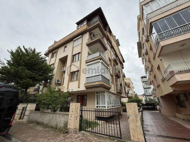 Antalya Kepez Şafak Mahallesinde 3+1 Satılık Daire 1