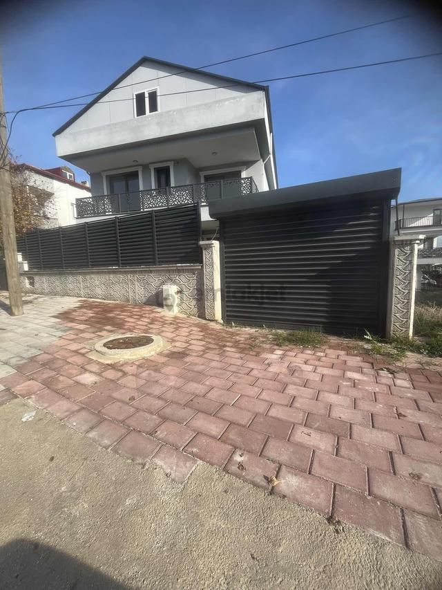 Atabey'den Bahçelievler'de Sıfır Satılık Villa Tekliflere Açık 3