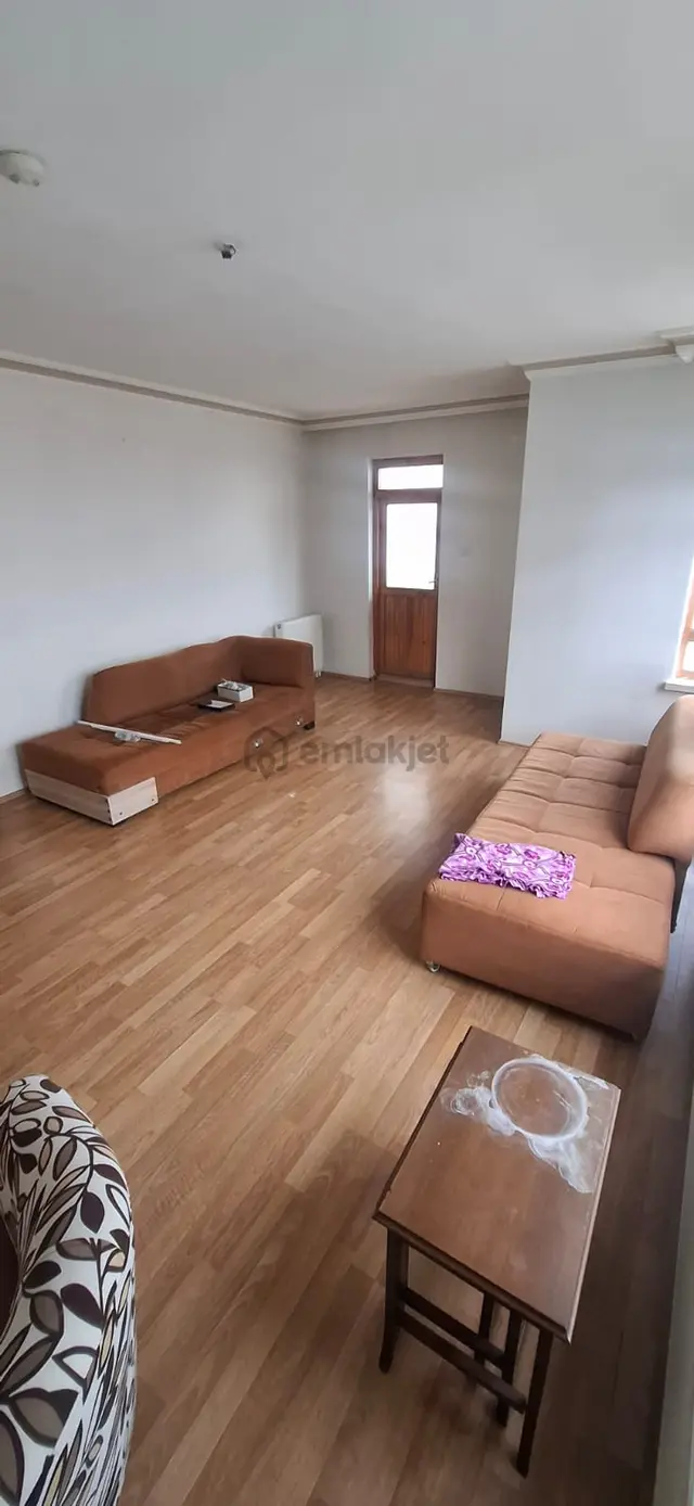 Altındağ - Battalgazi Mahallesinde Cadde Üzerinde Ön Cephe Kiralık Daire !!! 2