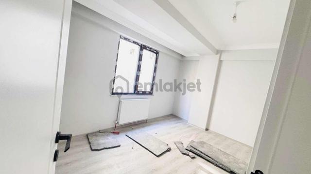 Demir İnşaattan Malkoçoğlu Mah Sıfır 2+1 105m² Orta Kat Daire 2